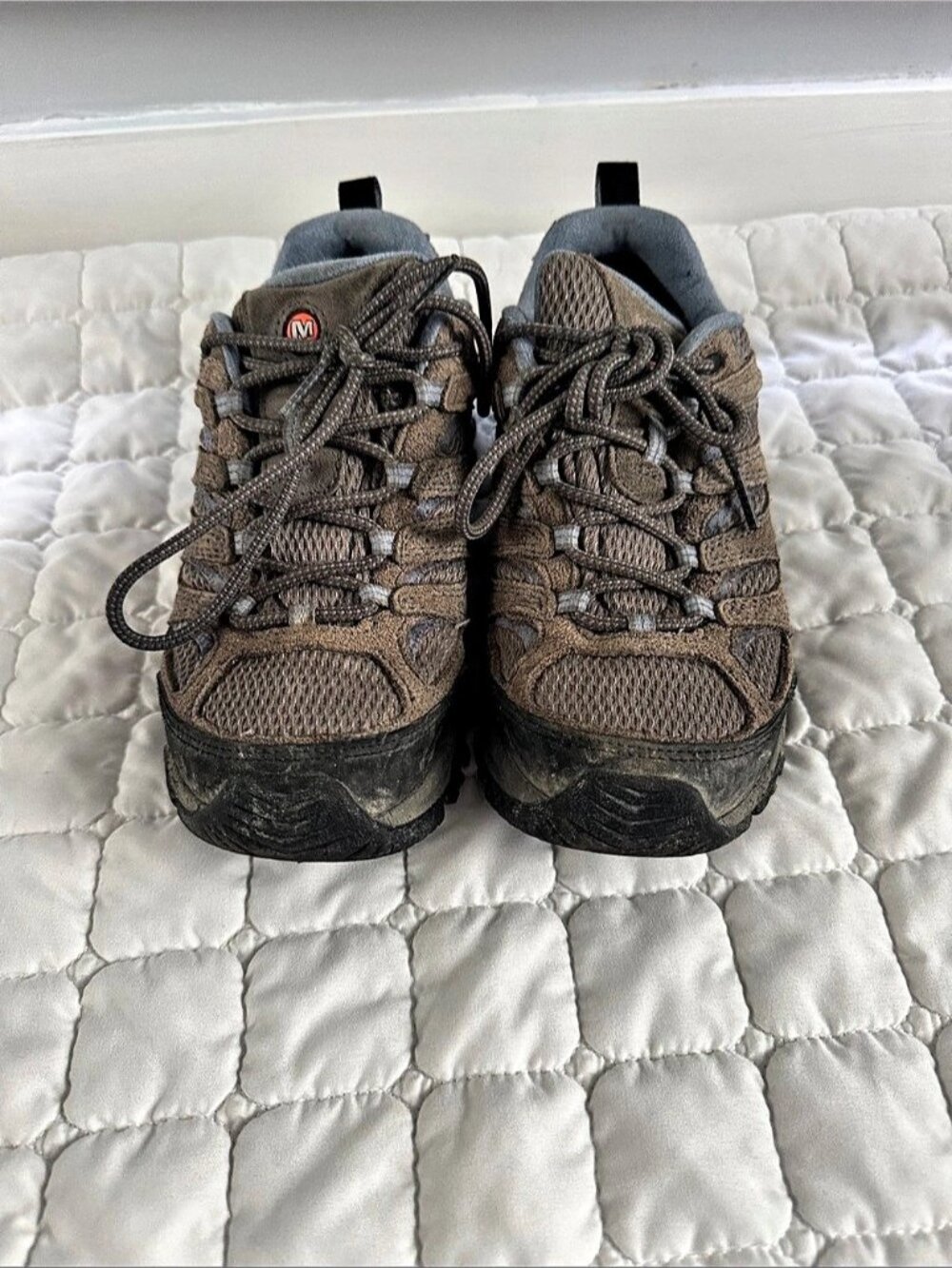 Merrell Women's Moab 3 Waterproof Hiking Shoes - Picture 3 of 10